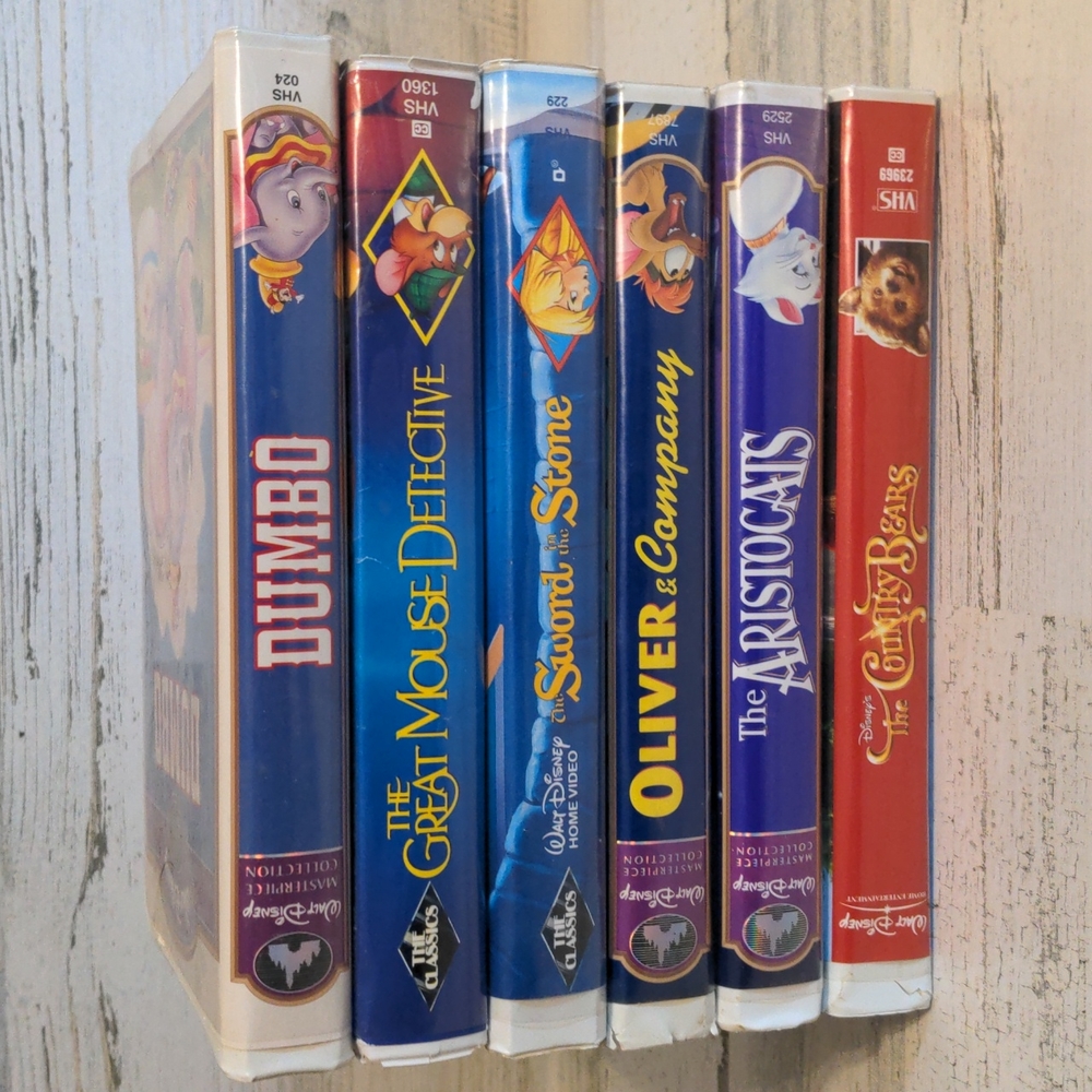 Disney VHS movie lot (6)